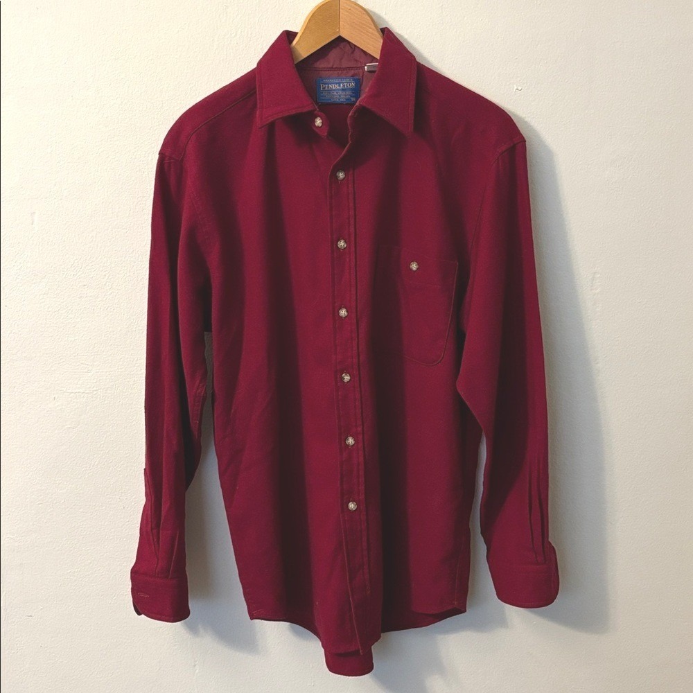 VTG Pendleton Men's Burgundy Virgin Wool Long Sleeve Shirt Medium Elbow Patch